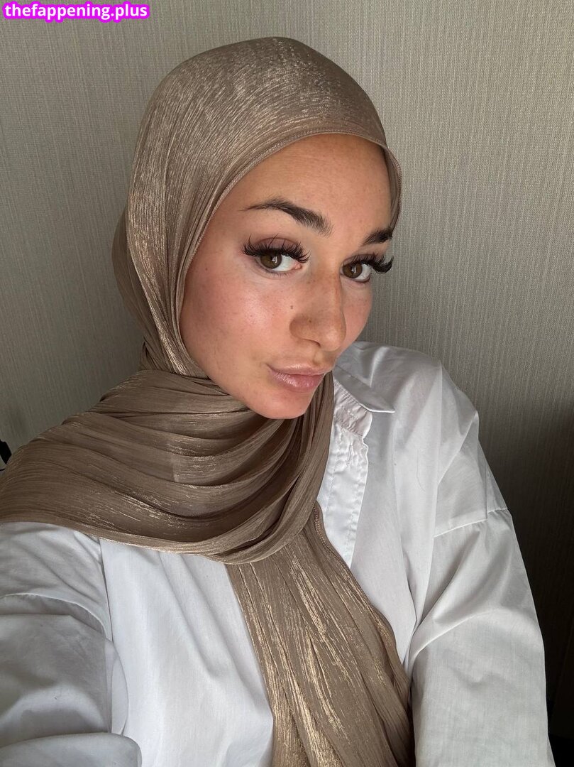 _aameliax_ / aaamelia Nude OnlyFans Photo #17