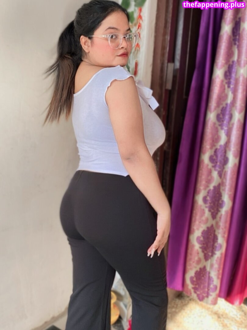 Aastha Singh / aasthaaax / voidedfiction / yaar.aasthaa Nude OnlyFans Photo #23
