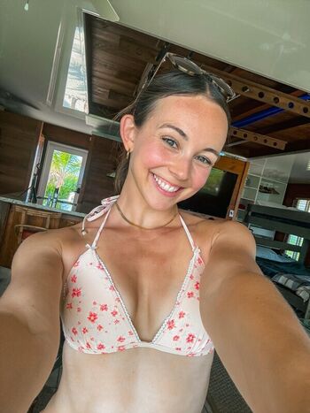 Alexandra Kerr