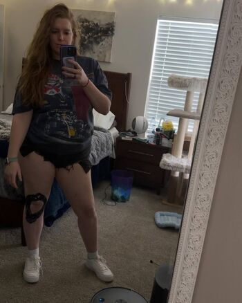 alyssathehotmessexpress