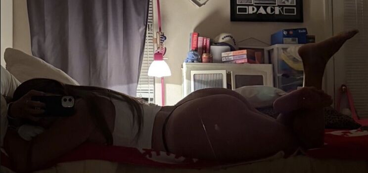 Alyssiapaige25