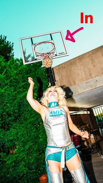 Amy Taylor