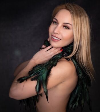 Anastasia Jadore