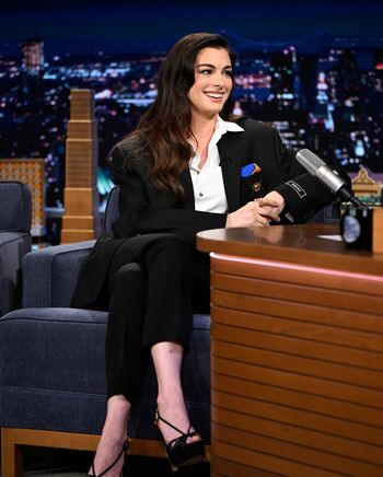 Anne Hathaway