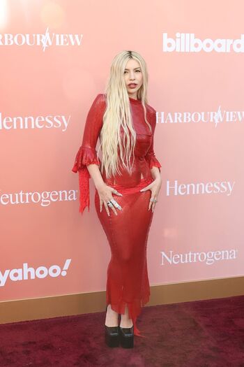 Ava Max