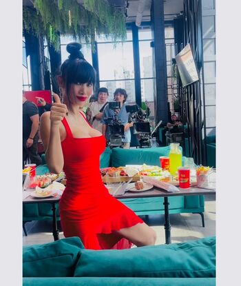 Bai Ling