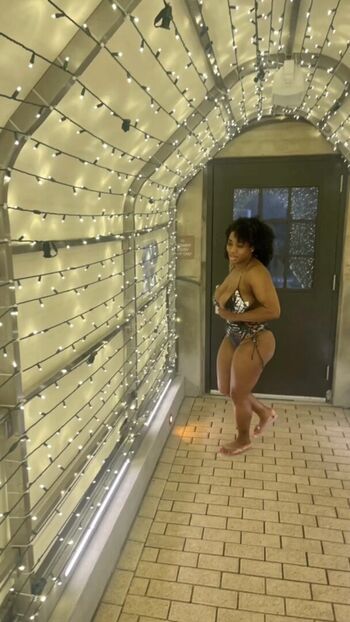 Beckybrowngurl