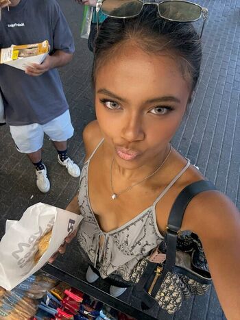 Bianca Bustamante