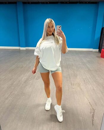 Caitlin Perriam