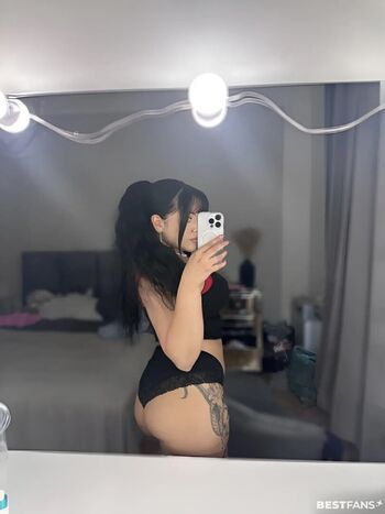 Celina_x31