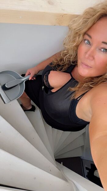 dutchycurves
