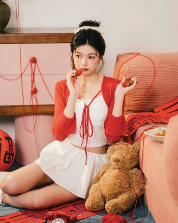 Elyn Leong