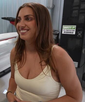 Emelia Hartford