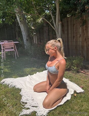 Emma Kotos