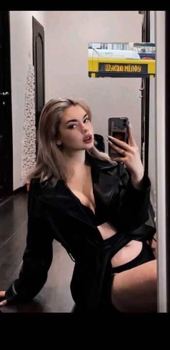 Eva_benz_free