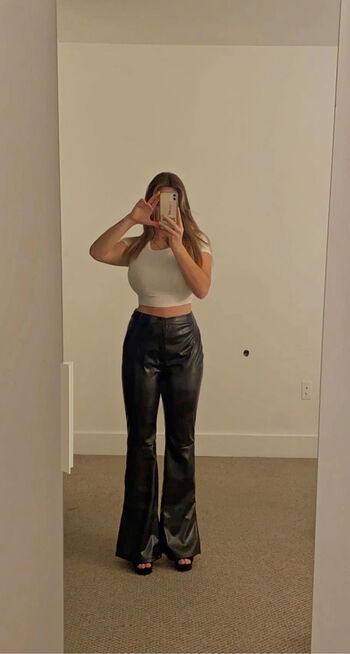 Gabriella N
