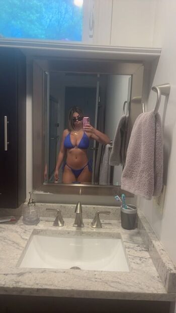 gaby_zola