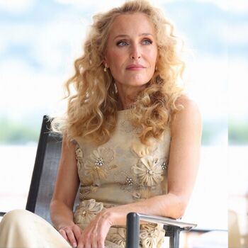 Gillian Anderson