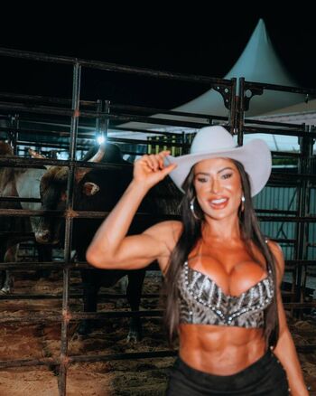 Gracyanne Barbosa