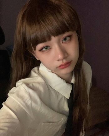 Helenyan083