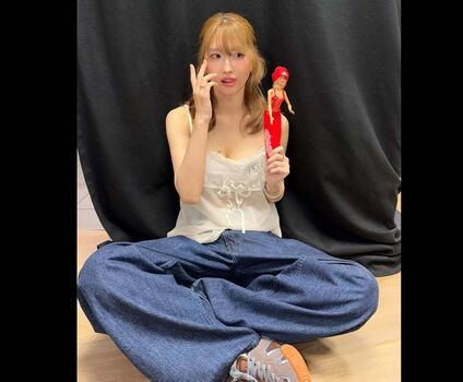 Hirai Momo