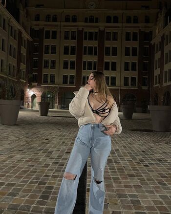 Honeyybabyy