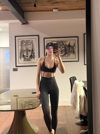 It Girl Mila