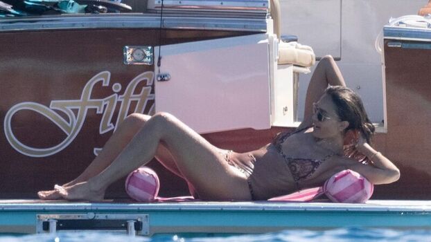 Jessica Alba