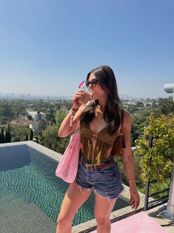 Kira Kosarin