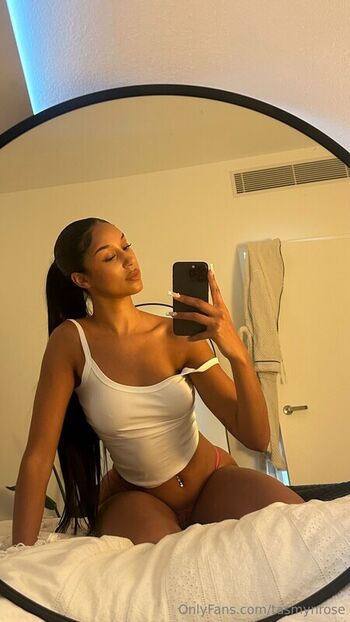 Kiwi Stunner Tasmyn Rose