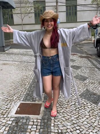 Klara Castanho