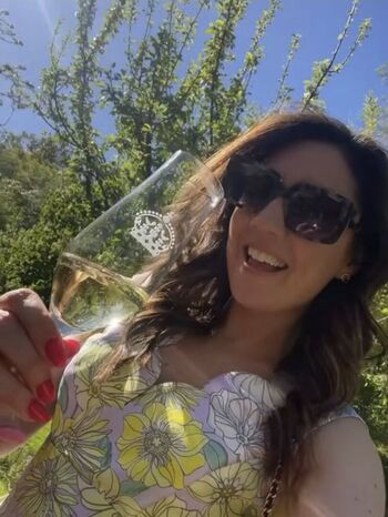 Laura Tobin