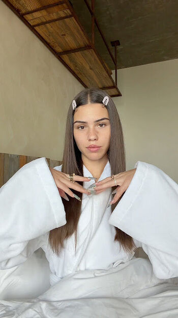 Leah Halton