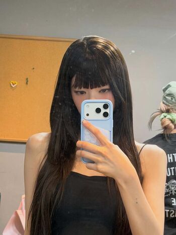 lia_loves___