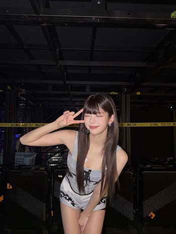 lia_loves___