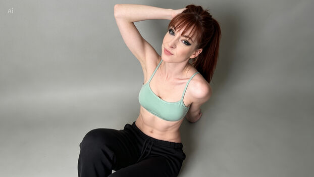 Lisa Foiles