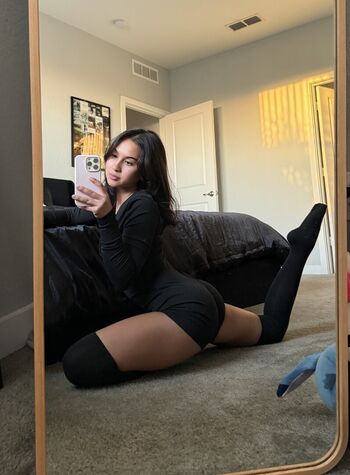 maneaterjade