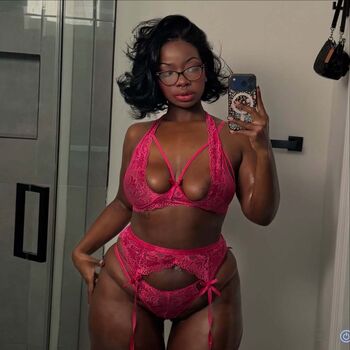 melanin.babe