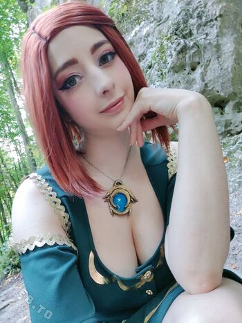 Mikomi Hokina