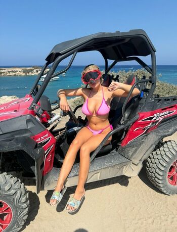 mollymercedes
