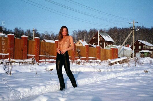 Nackt In Russland