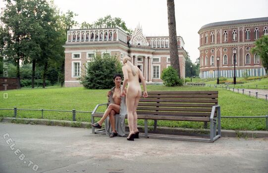 Nackt In Russland
