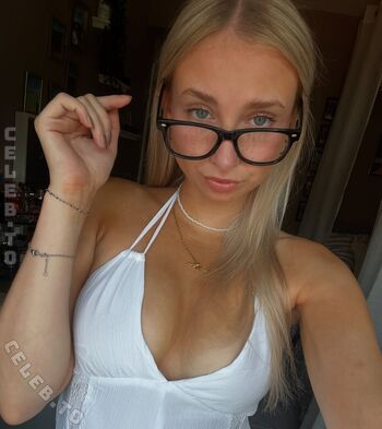 nathalie_stnr