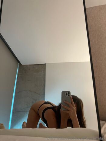 naughtycamilax