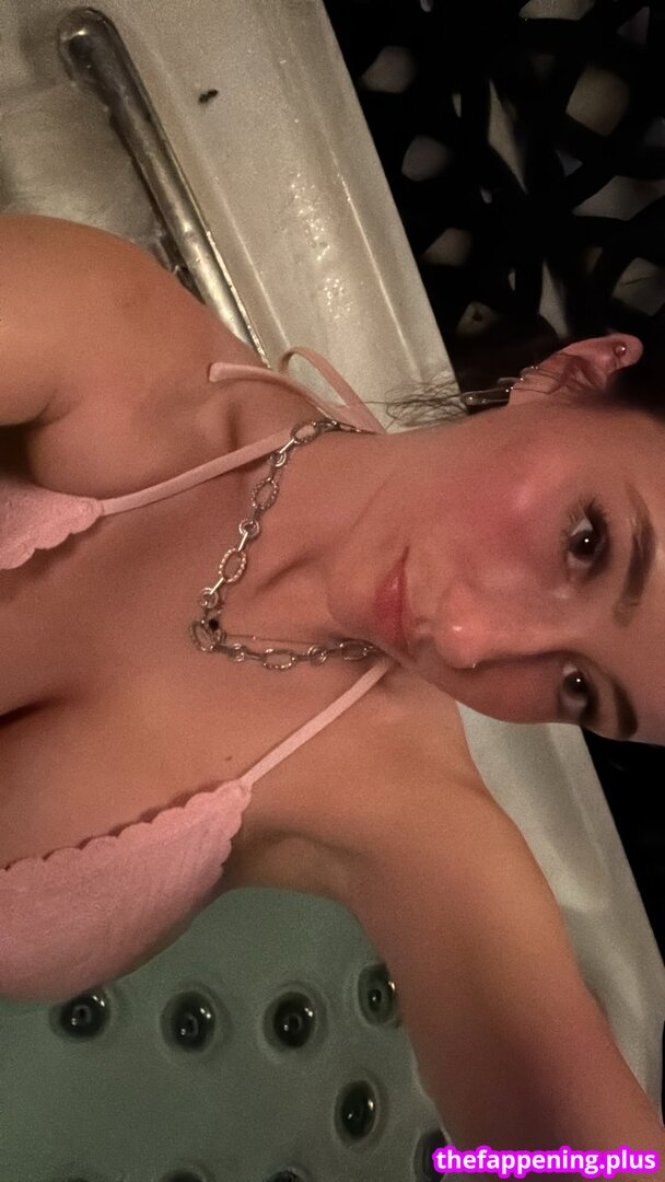 Nnevelpappermann / devon / devonk16 / whipitdev Nude OnlyFans Photo #11