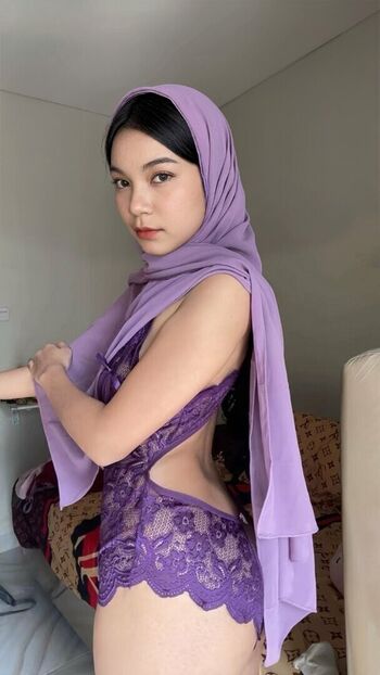 nova awalani