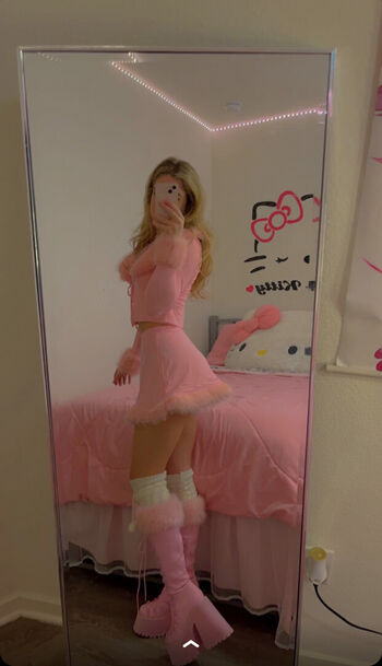 riley_black