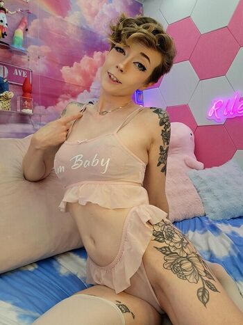 Riley Cyriis