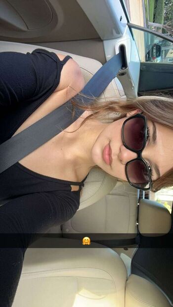 Sara Dobrik