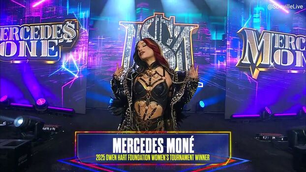Sasha Banks